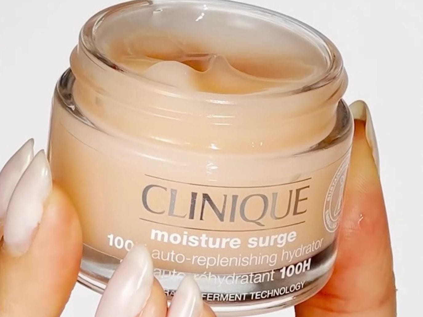 Clinique Launches Virtual Lab Designed To Be Mobile-First