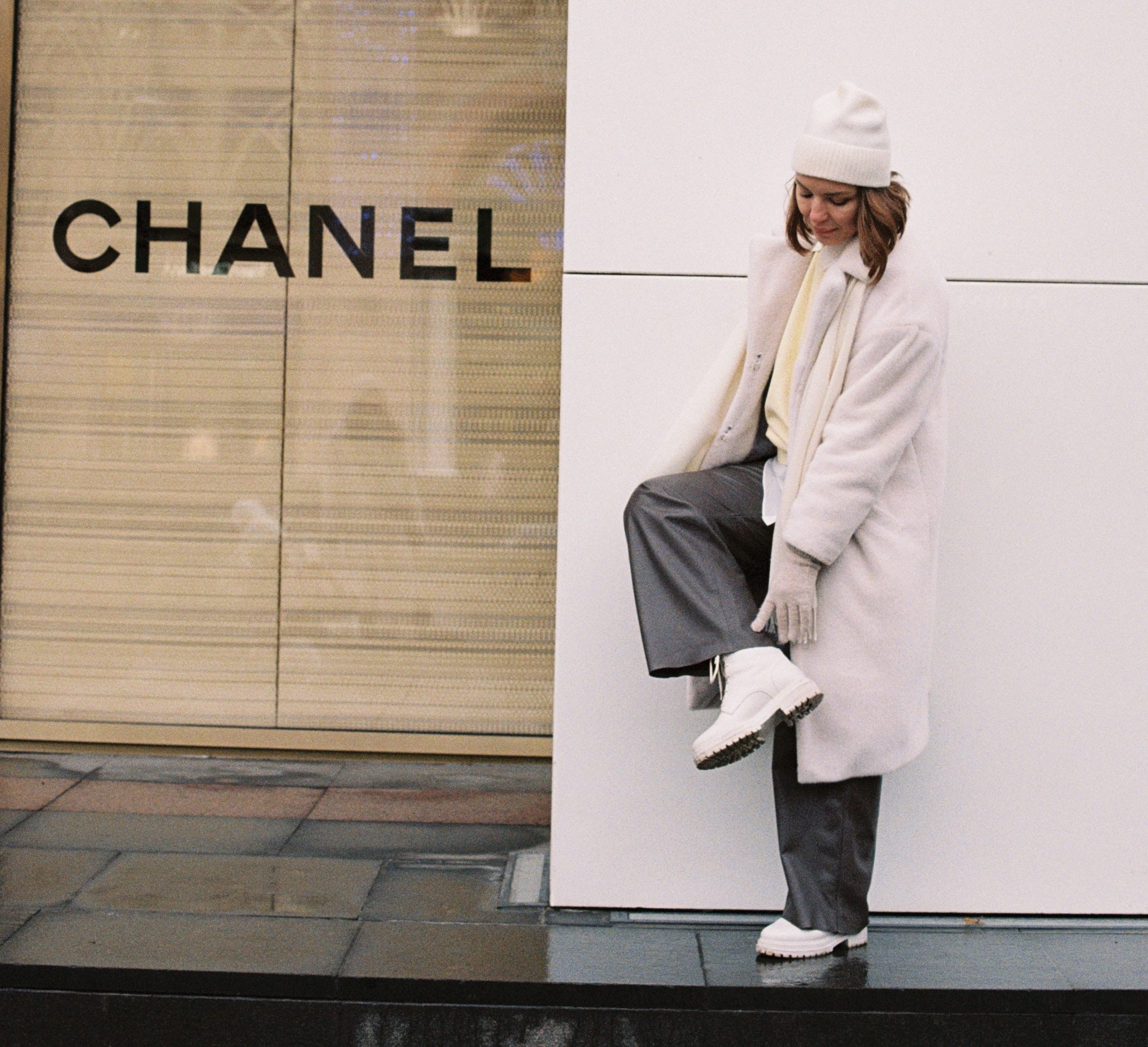 Chanel boss dismisses IPO rumour 'to rest'
