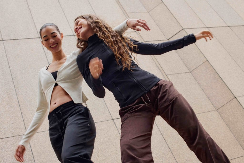 Lululemon Restock Days: Dates & Times Lululemon Restock Days - Monday and Tuesday