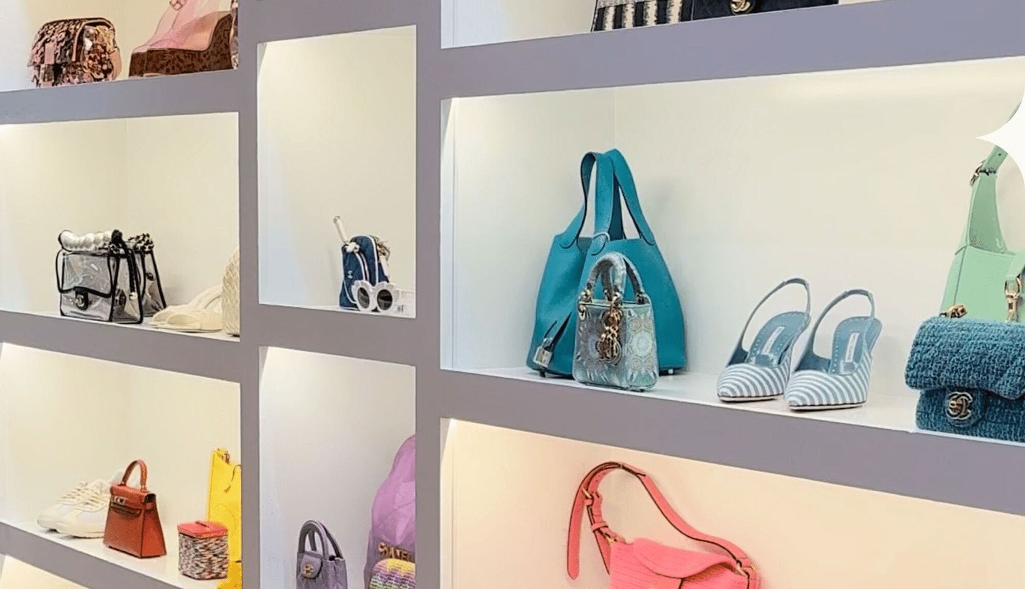 Vivrelle Unveils Ella AI Stylist for Luxury Fashion Members