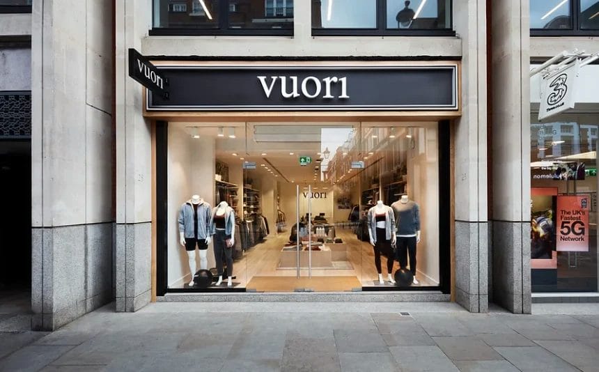 Top 10 DTC Brands That Successfully Scaled into Retail